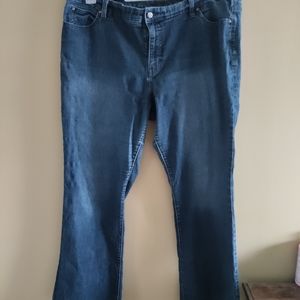 18W Jennifer Lopez Boot cut Jeans